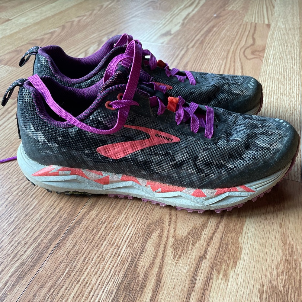 Brooks Caldera 3 Trail Running Shoes